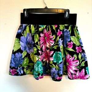 Gorgeous Floral Flare Shirt! Large
